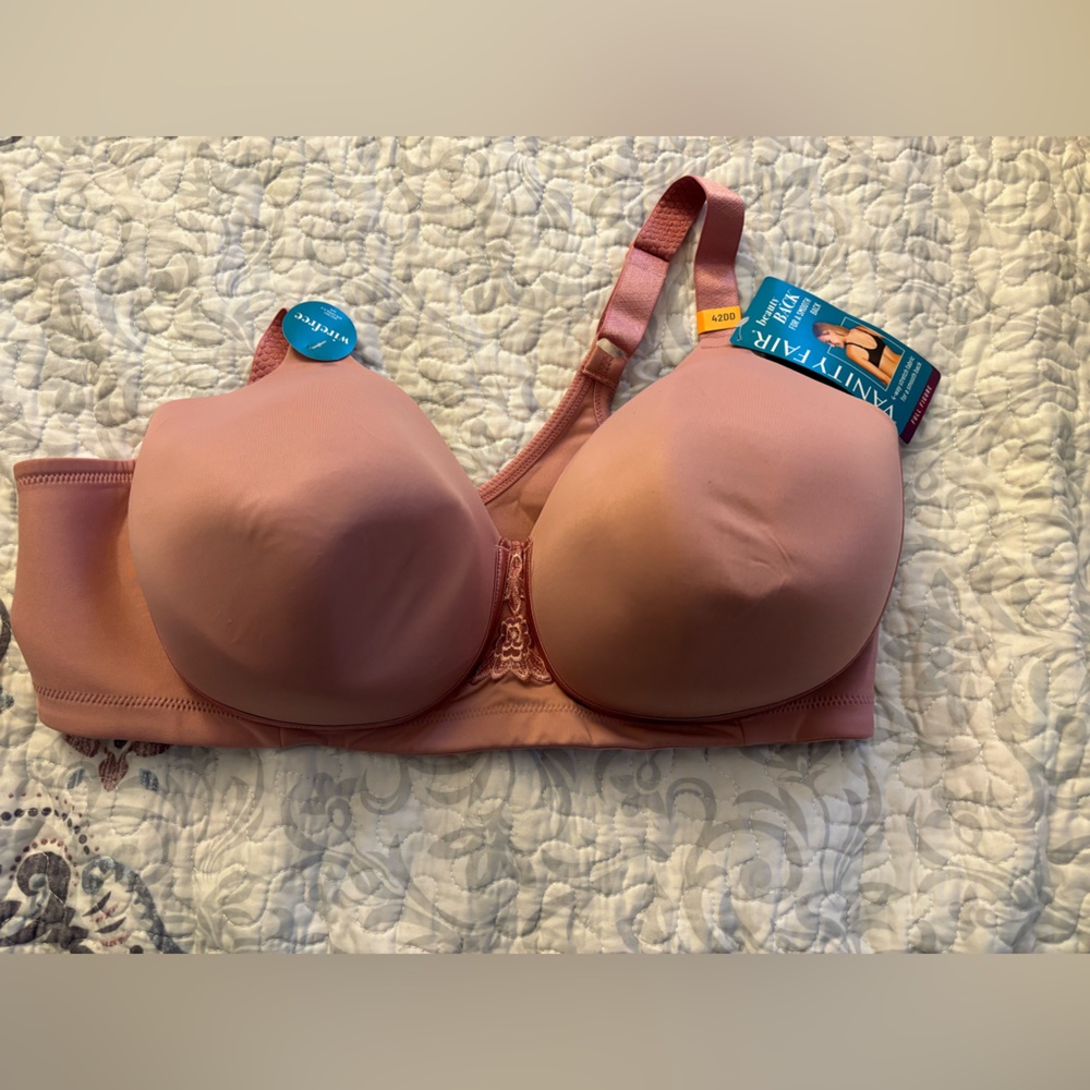 Vanity Fair wire free bra